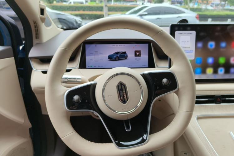Used Hima H5 2025 Model Pure Electric Max Long Range Steering Wheel