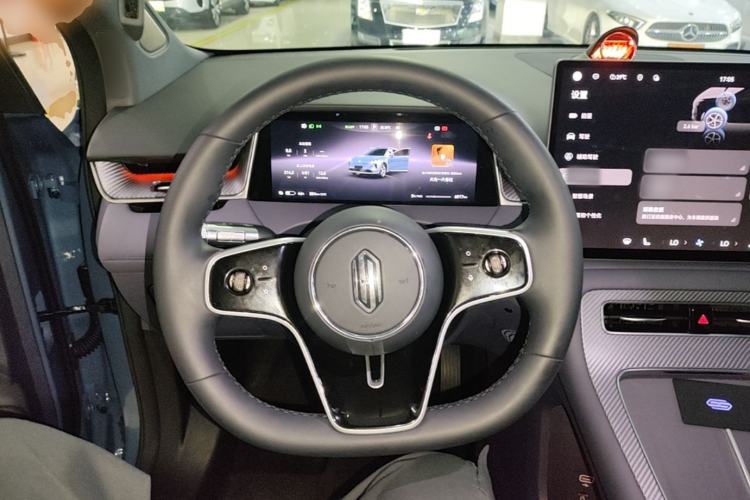 Used Hima H5 2025 Model Pure Electric Pro Long-Range Steering Wheel