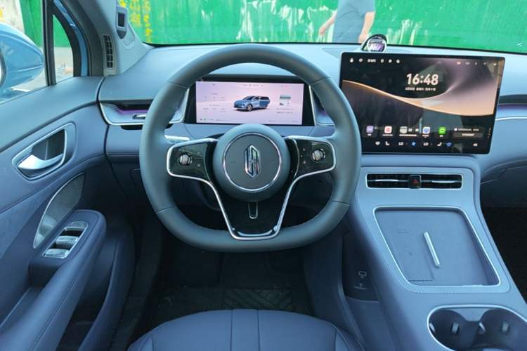 Used Hima H5 2025 Model Pure Electric Pro Long-Range Steering Wheel