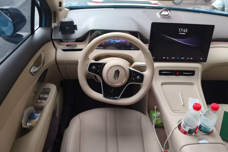 Used Hima H5 2025 Model Pure Electric Max Long Range Steering Wheel
