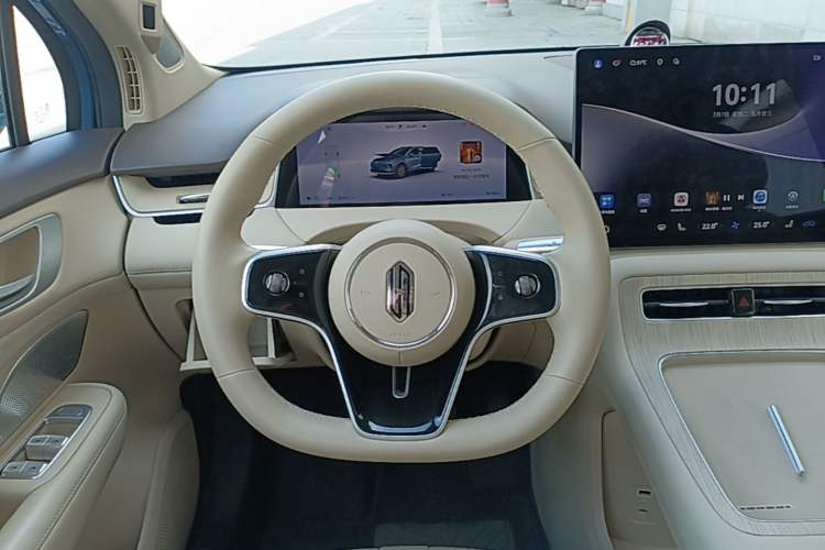 Used Hima H5 2025 Model Pure Electric Max Long Range Steering Wheel