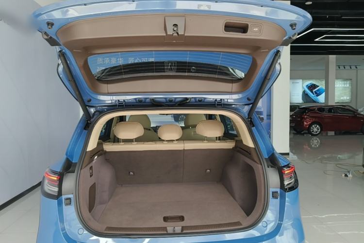 Used Hima H5 2025 Model Pure Electric Max Long Range Trunk