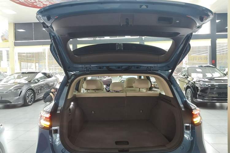 Used Hima H5 2025 Model Range-Extending Max Trunk
