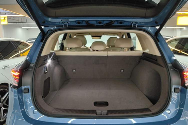 Used Hima H5 2025 Model Range-Extending Max Trunk
