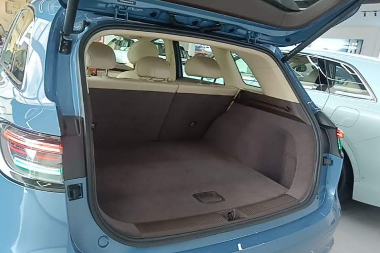 Used Hima H5 2025 Model Range-Extending Max Trunk