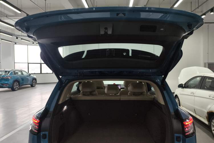 Used Hima H5 2025 Model Range-Extending Max Trunk