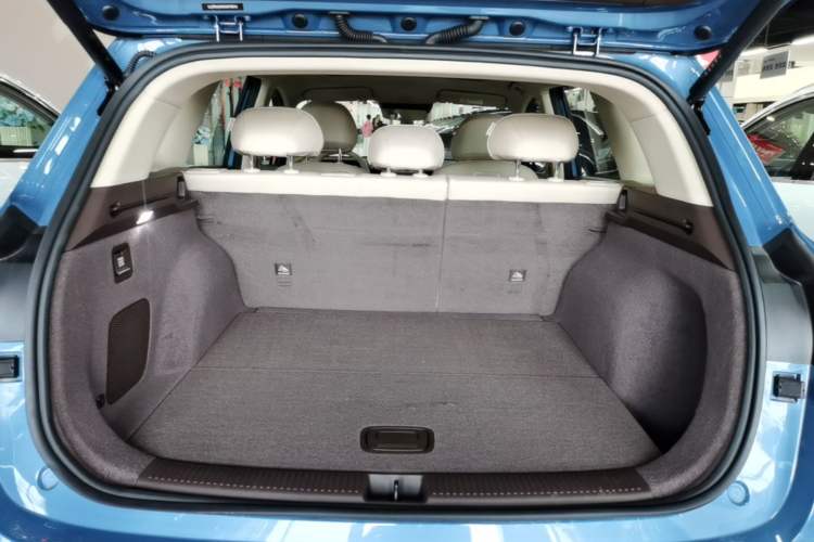 Used Hima H5 2025 Model Range-Extending Max Trunk