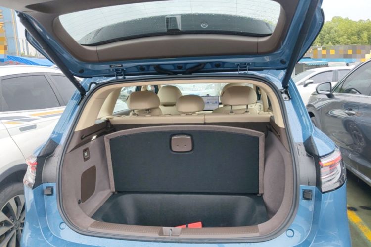 Used Hima H5 2025 Model Range-Extending Max Trunk