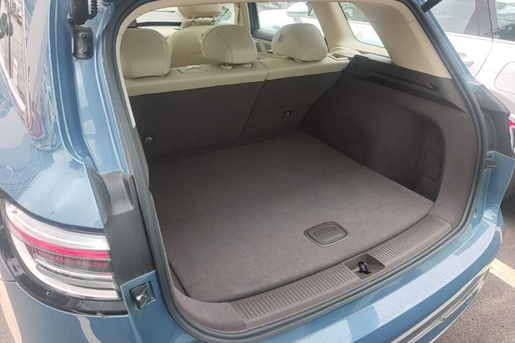 Used Hima H5 2025 Model Range-Extending Max Trunk