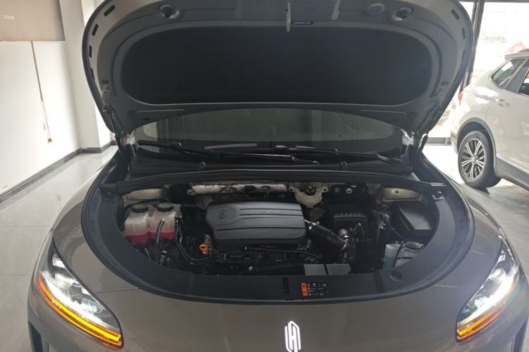 Used Hima H5 2025 Model Range-Extending Max Engine Bay