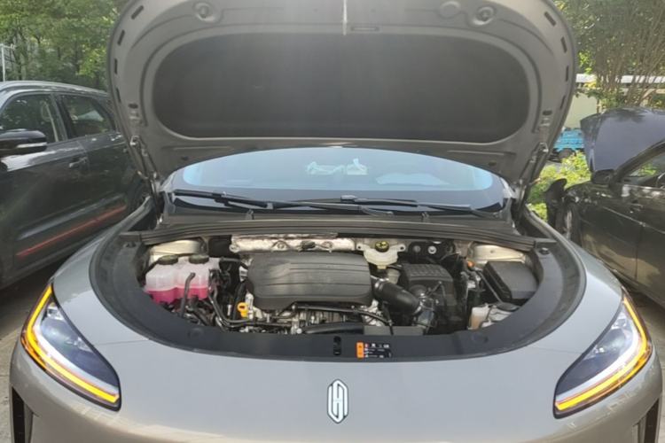 Used Hima H5 2025 Model Range-Extending Max Engine Bay