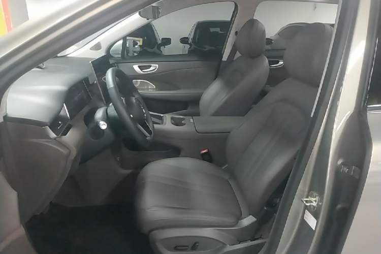 Used Hima H5 2025 Model Pure Electric Pro Left Front Seat
