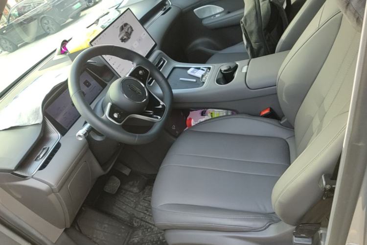 Used Hima H5 2025 Model Range-Extending Max Left Front Seat