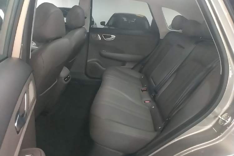 Used Hima H5 2025 Model Pure Electric Pro Left Rear Seat