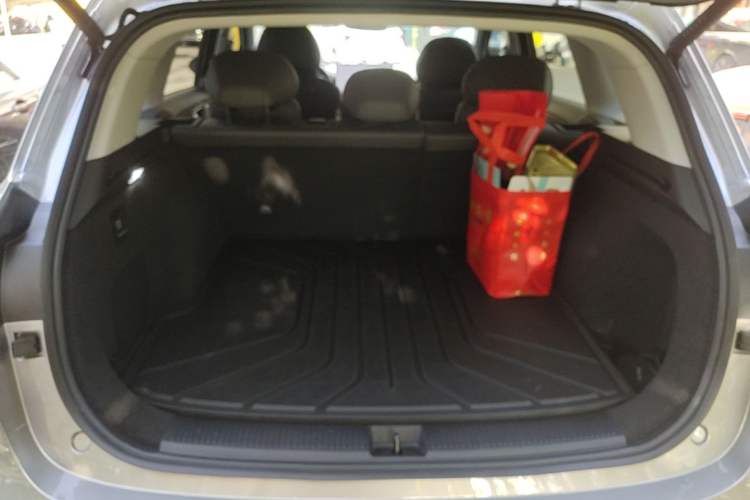Used Hima H5 2025 Model Range-Extending Max Trunk