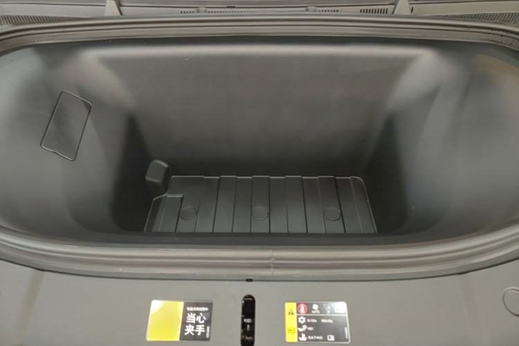 Used Hima H5 2025 Model Pure Electric Pro Engine Bay