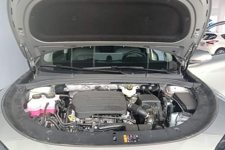 Used Hima H5 2025 Model Range-Extending Pro Engine Bay