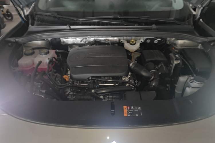 Used Hima H5 2025 Model Range-Extending Pro Engine Bay
