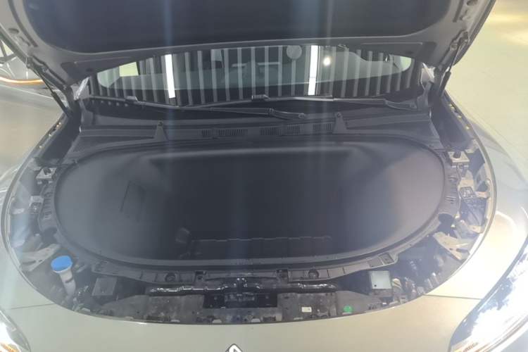 Used Hima H5 2025 Model Pure Electric Max Engine Bay
