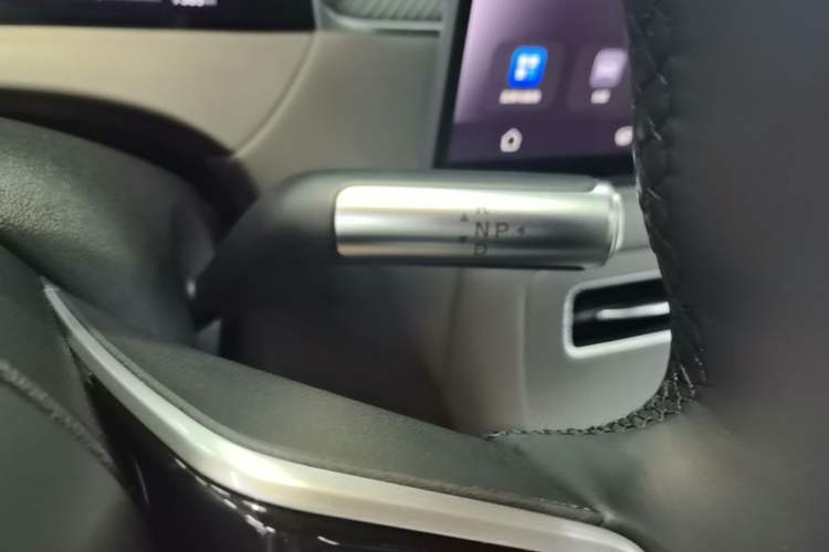 Used Hima H5 2025 Model Pure Electric Max Gear Lever
