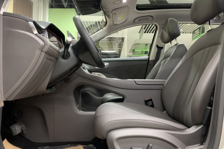 Used Hima H5 2025 Model Range-Extending Pro Interior 2