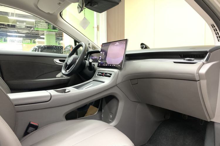 Used Hima H5 2025 Model Range-Extending Pro Interior 3