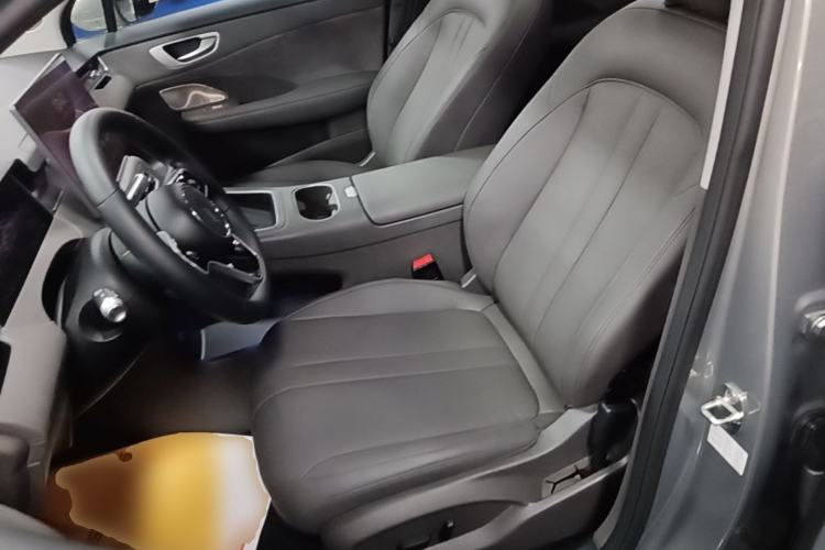 Used Hima H5 2025 Model Range-Extending Pro Left Front Seat