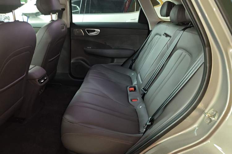 Used Hima H5 2025 Model Range-Extending Pro Left Rear Seat