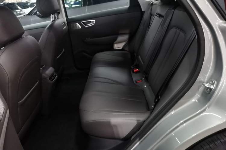 Used Hima H5 2025 Model Pure Electric Pro Left Rear Seat