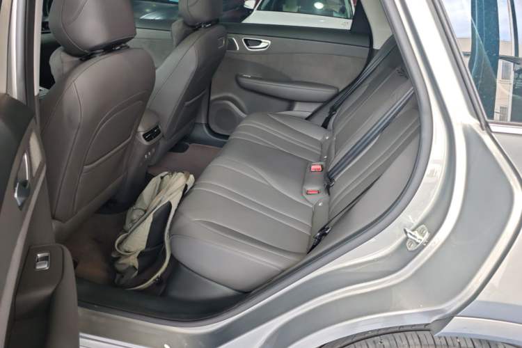 Used Hima H5 2025 Model Pure Electric Pro Left Rear Seat