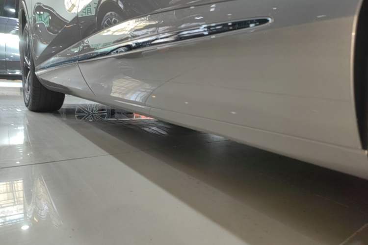Used Hima H5 2025 Model Pure Electric Pro Left Side Sill