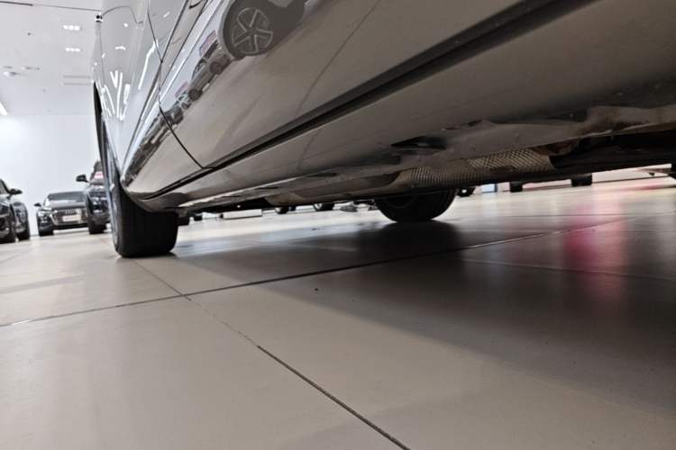 Used Hima H5 2025 Model Range-Extending Pro Left Side Sill