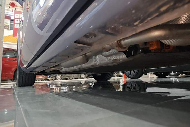 Used Hima H5 2025 Model Range-Extending Pro Left Side Sill