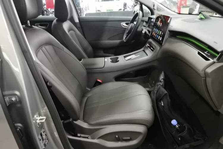 Used Hima H5 2025 Model Pure Electric Pro Right Front Seat