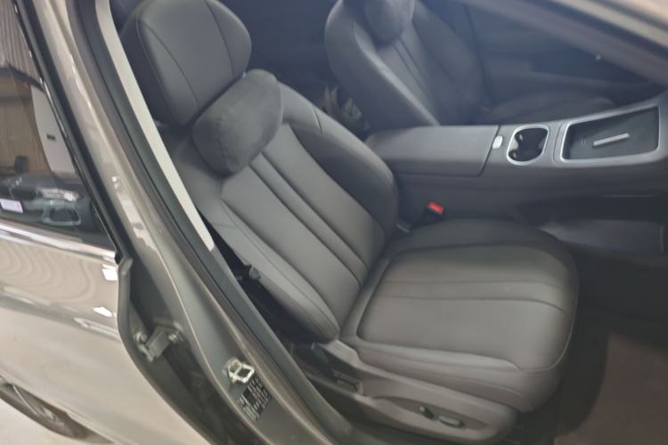 Used Hima H5 2025 Model Pure Electric Pro Right Front Seat