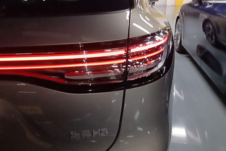 Used Hima H5 2025 Model Range-Extending Pro Right Rear Taillight