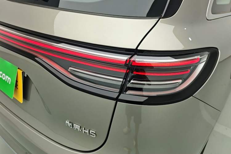 Used Hima H5 2025 Model Range-Extending Pro Right Rear Taillight