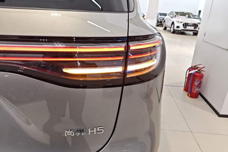 Used Hima H5 2025 Model Range-Extending Pro Right Rear Taillight