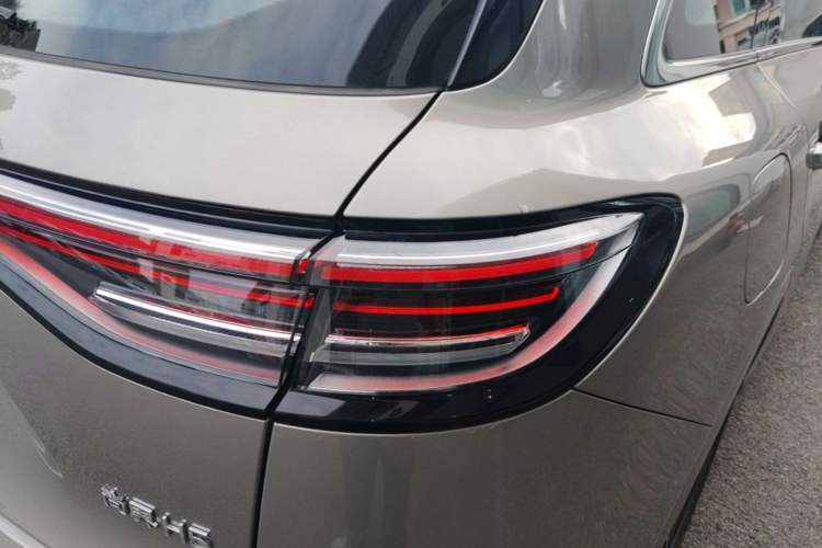 Used Hima H5 2025 Model Range-Extending Pro Right Rear Taillight