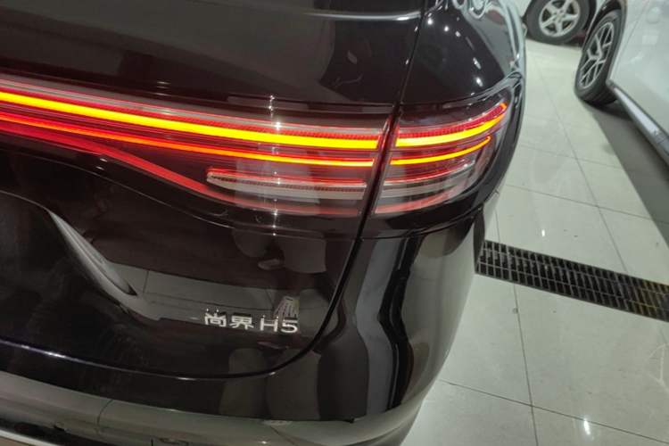 Used Hima H5 2025 Model Range-Extending Max Right Rear Taillight