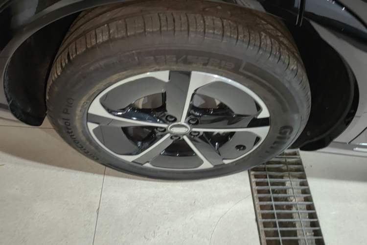Used Hima H5 2025 Model Range-Extending Max Right Rear Wheel Hub