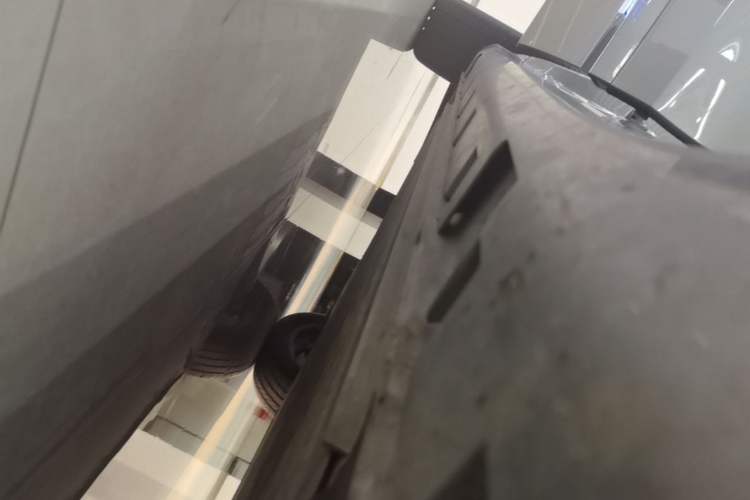 Used Hima H5 2025 Model Pure Electric Max Right Side Sill