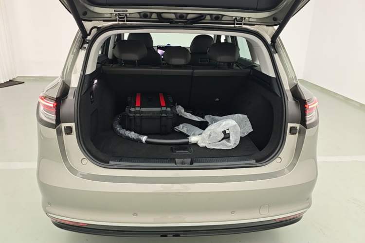 Used Hima H5 2025 Model Range-Extending Pro Trunk