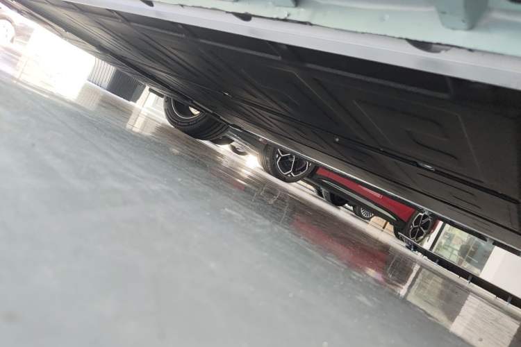 Used Hima H5 2025 Model Pure Electric Max Long Range Chassis Rear Left
