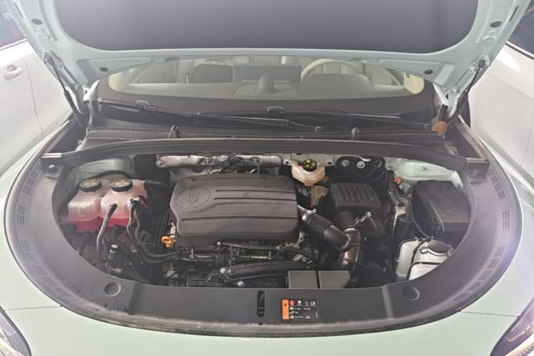 Used Hima H5 2025 Model Range-Extending Pro Engine Bay