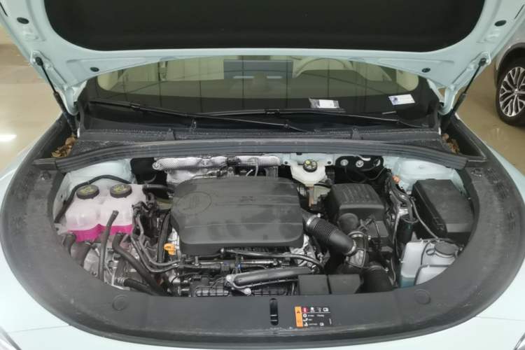 Used Hima H5 2025 Model Range-Extending Pro Engine Bay