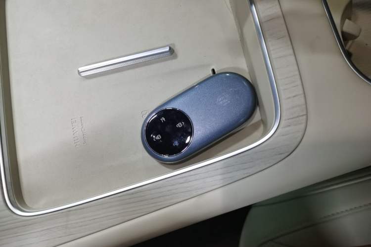 Used Hima H5 2025 Model Pure Electric Max Interior 1