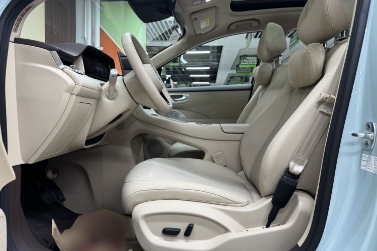 Used Hima H5 2025 Model Range-Extending Pro Interior 2