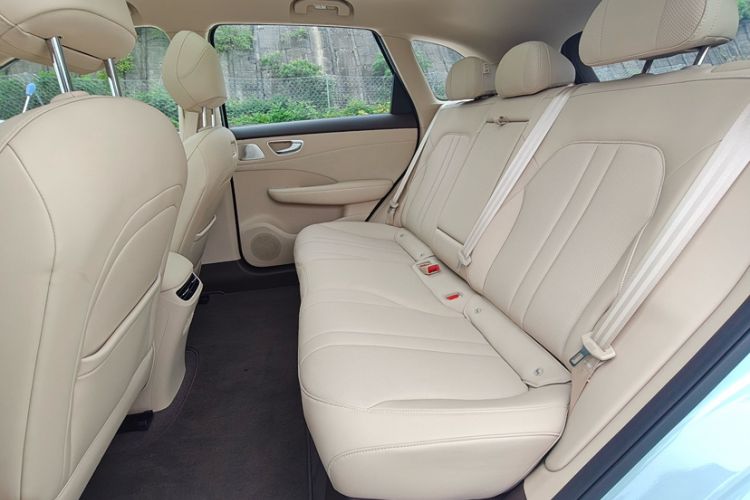Used Hima H5 2025 Model Range-Extending Pro Interior 6