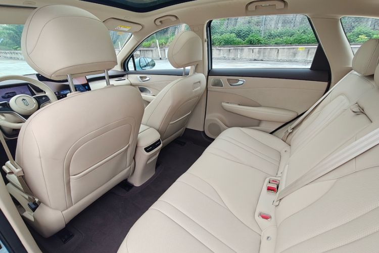 Used Hima H5 2025 Model Range-Extending Pro Interior 8